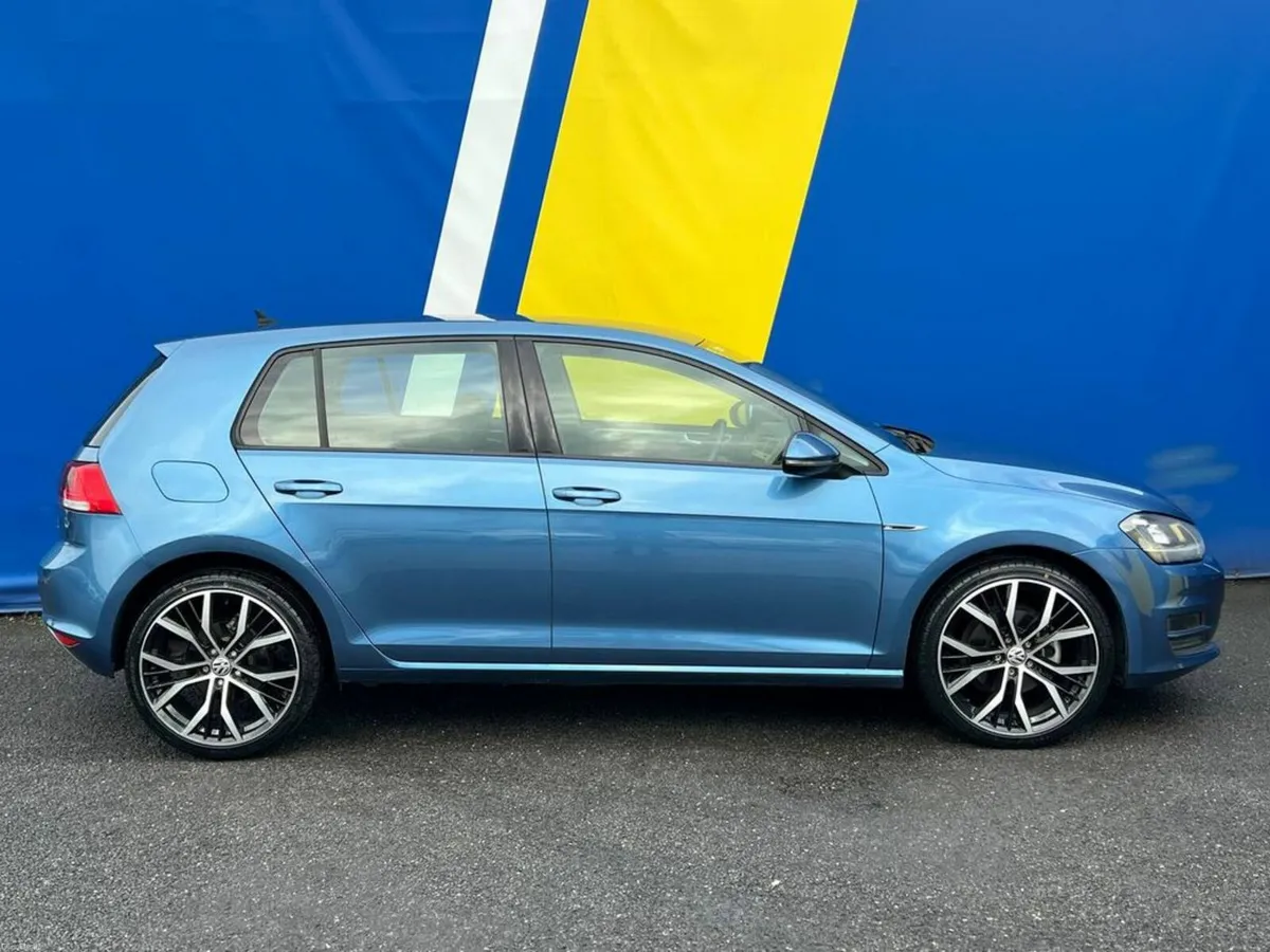 Volkswagen Golf R-LINE PACK 1.2 TSI // LOW MILEAGE - Image 2