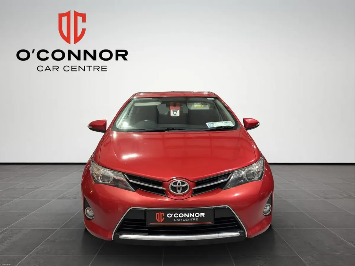 Toyota Auris 1.4 D4D Icon + S/S 5DR - Image 2