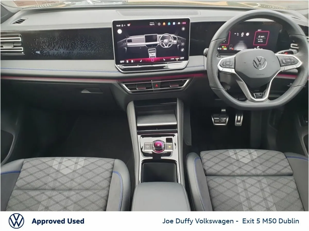 Volkswagen Tiguan R-Line 19.7 kWh Auto - Image 3