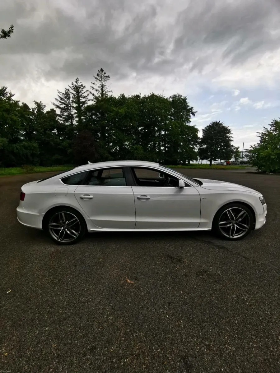 Audi A 5 Sline Sportback 2011 2.0 Diesel - Image 2