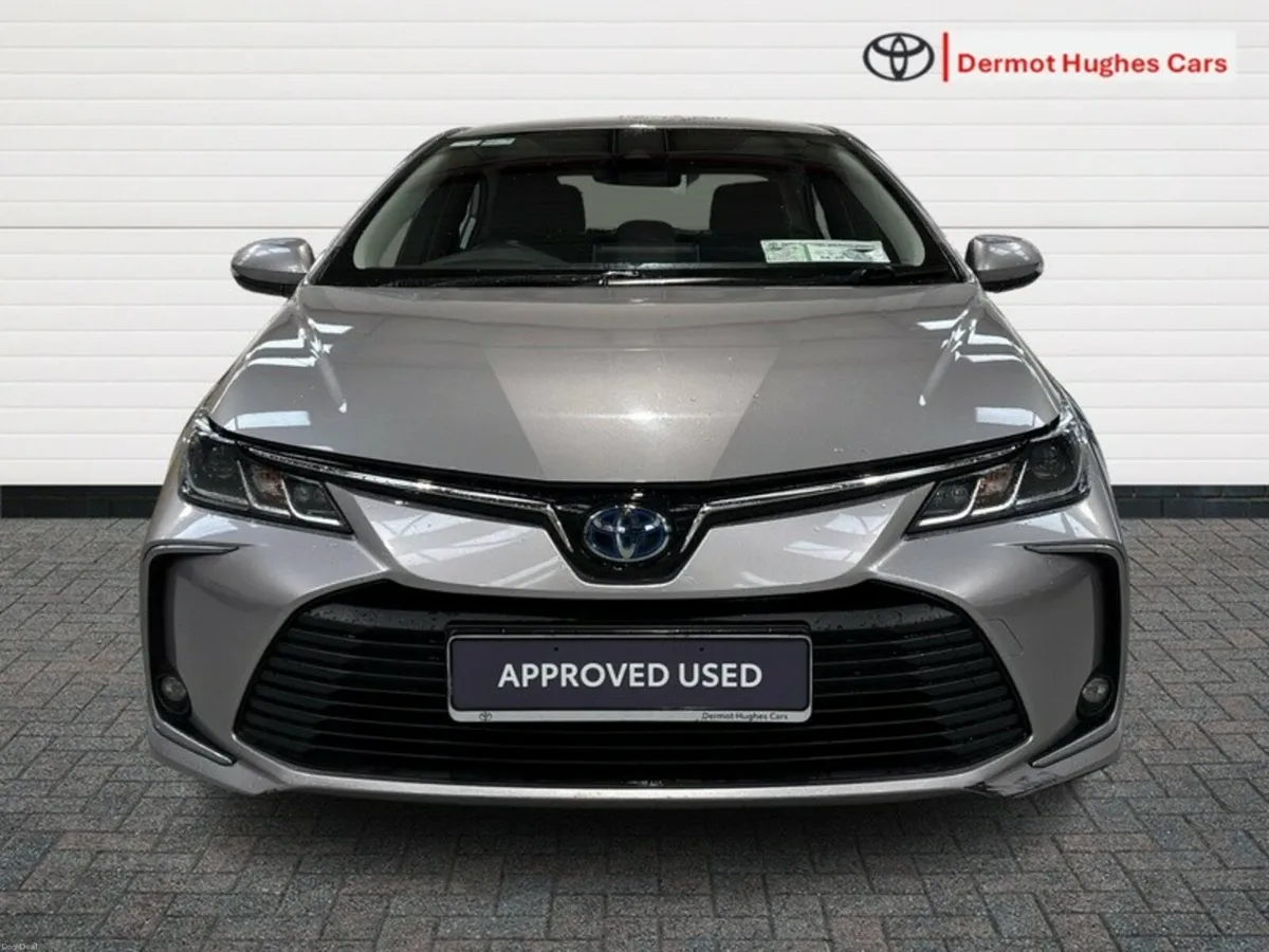 Toyota Corolla 1.8 HYBRID LUNA SALOON AUTO - Image 5