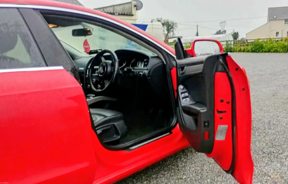 Audi A5 2012 - Image 1