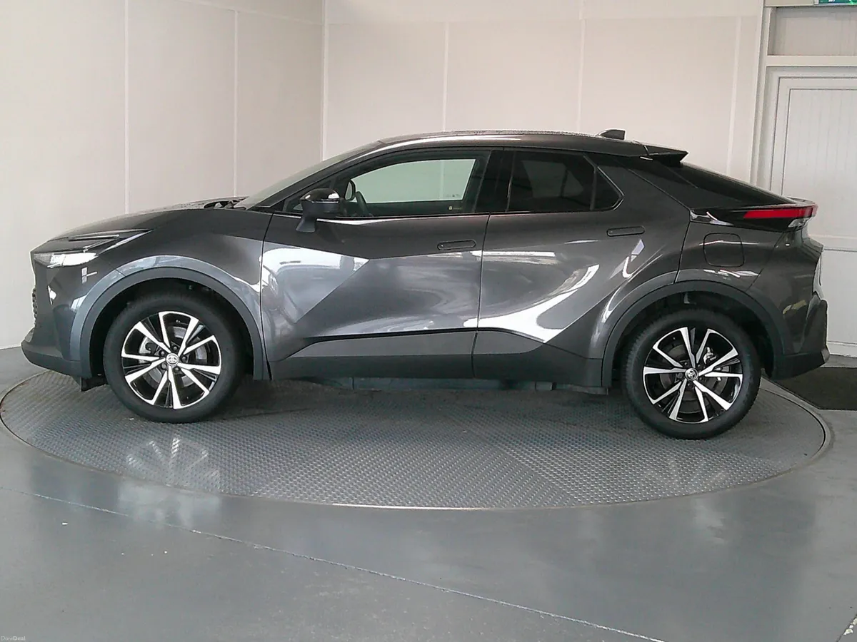 Toyota C-HR 2024 - Image 4