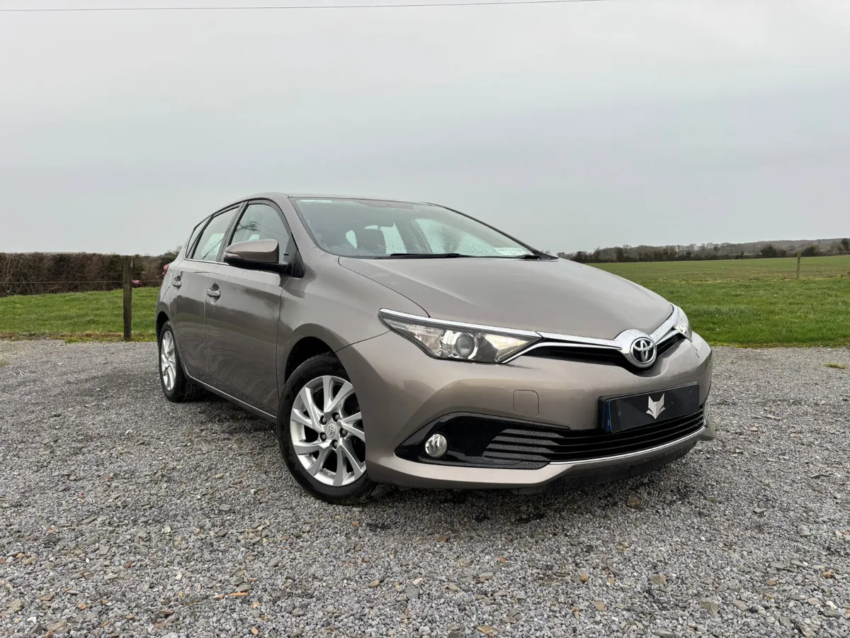Toyota Auris 2016 Warranty, Delivery, NCT, - Image 1