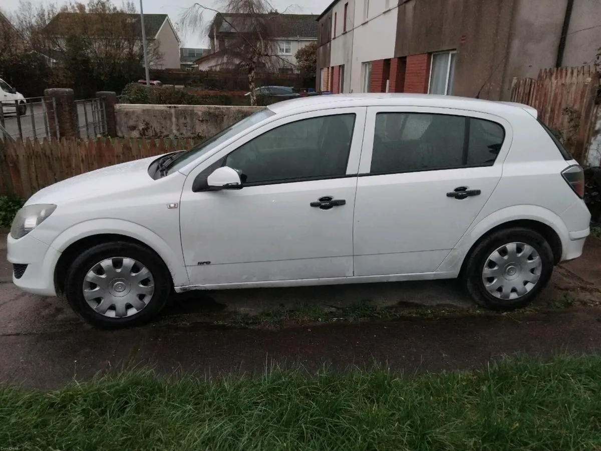 09 Vauxhall astra 1.7 diesel - Image 2
