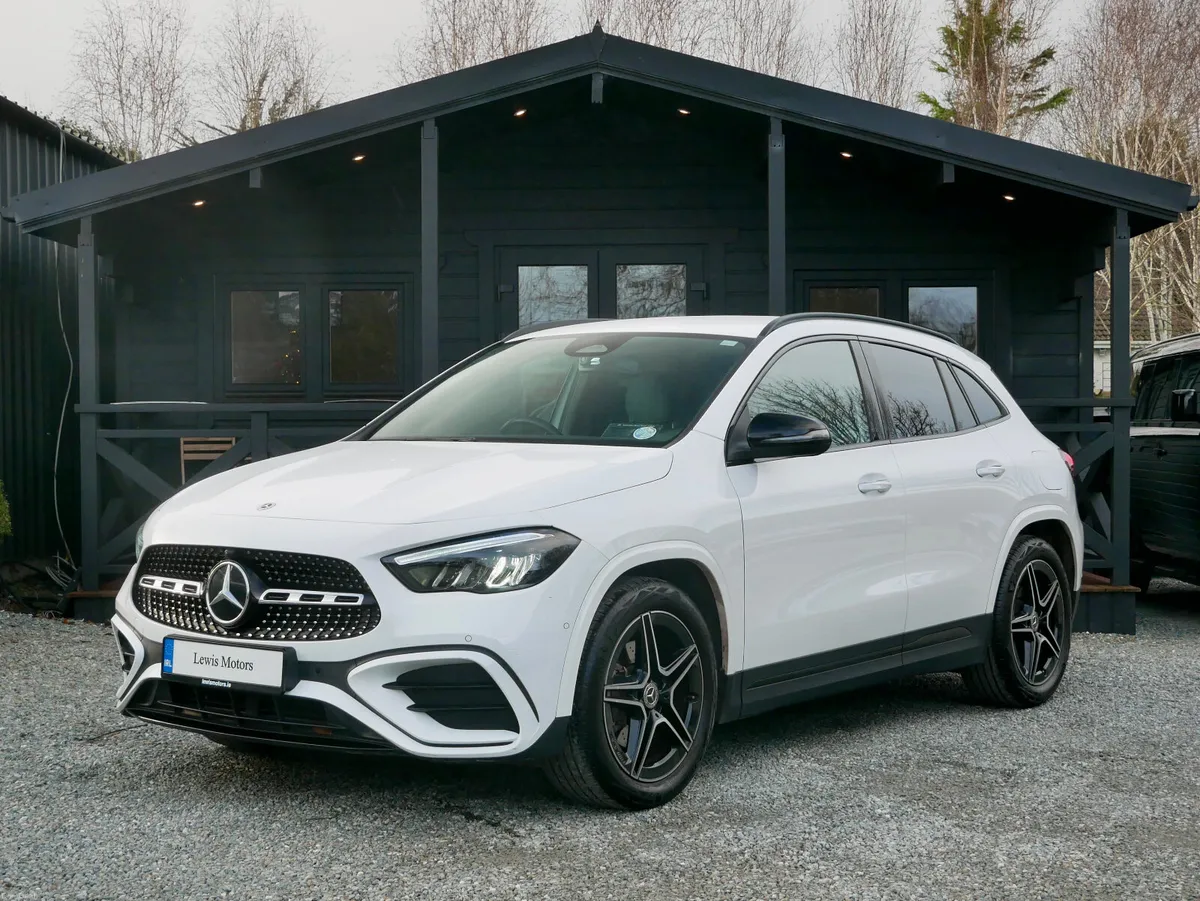 2024 Mercedes-Benz GLA 180 AMG - Image 3