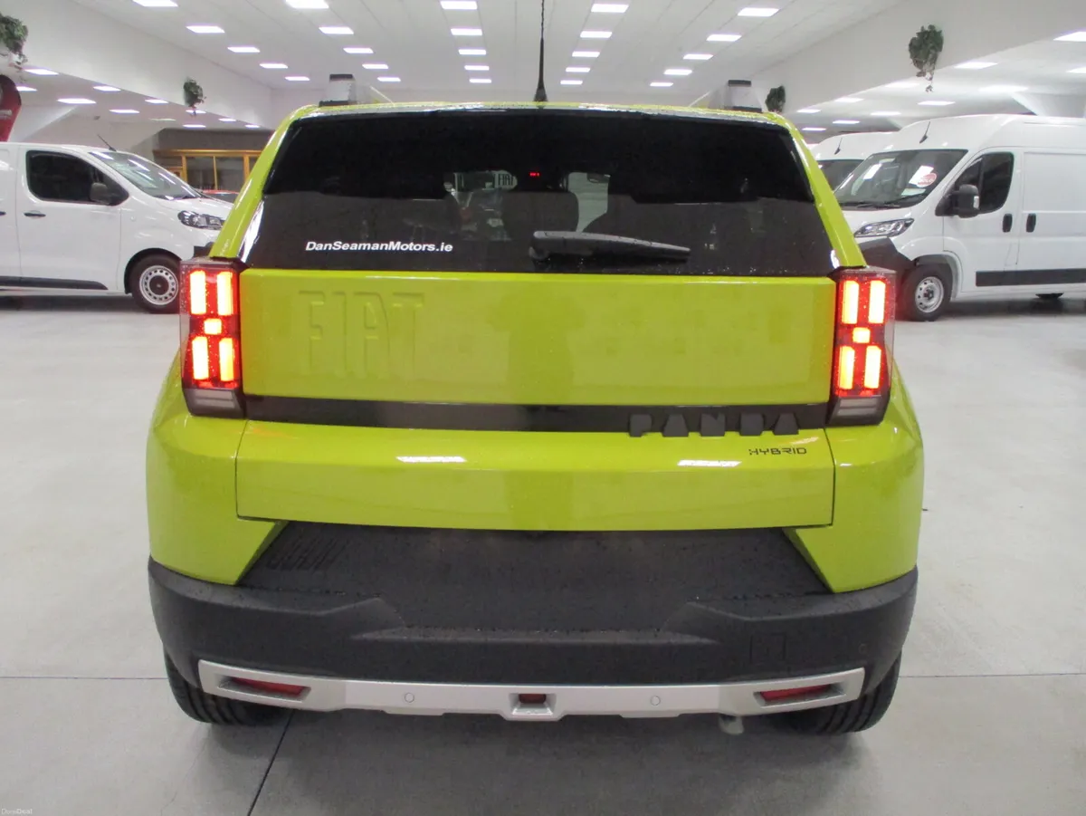 NEW 262 OFFERS FIAT GRANDE PANDA 1.2 MHEV LA PRIMA - Image 6