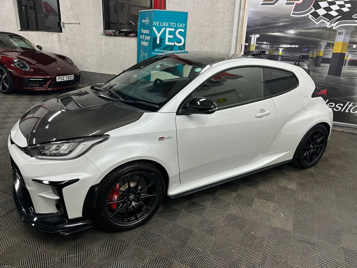 TOYOYA YARIS GRNM MORIZO 2023 - Image 3