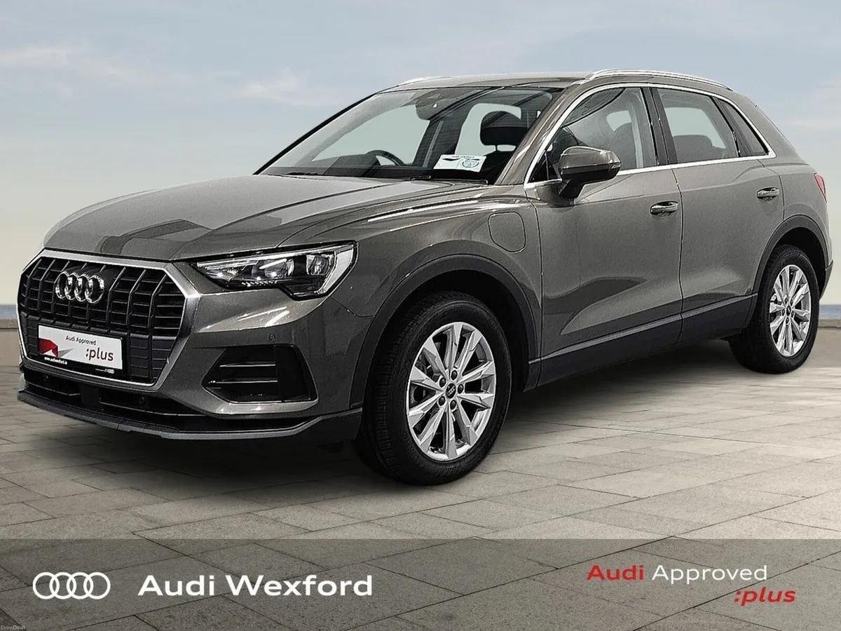 Audi Q3 45 TFSI E S Tronic SE  €430p/m - Image 4