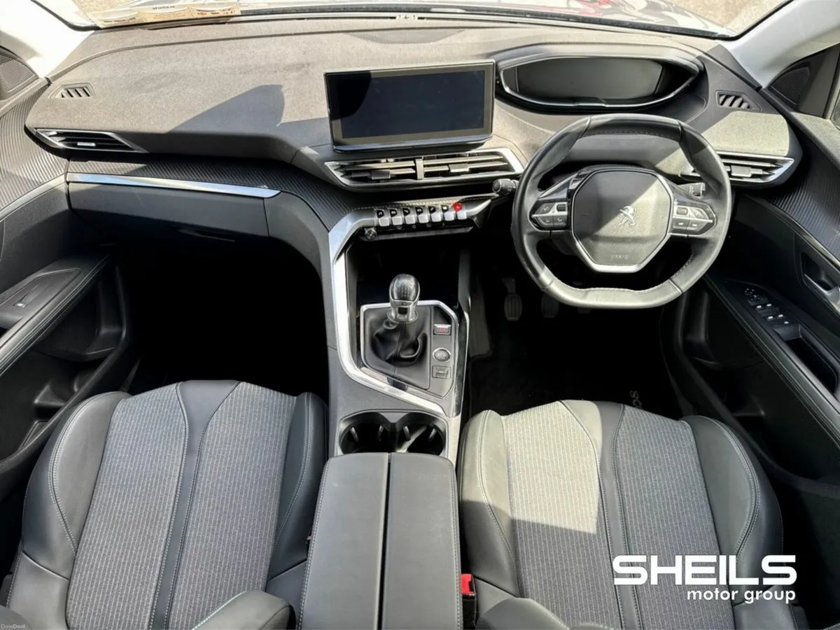 Peugeot 3008 1.5 BlueHDi 130bhp Allure - Image 3