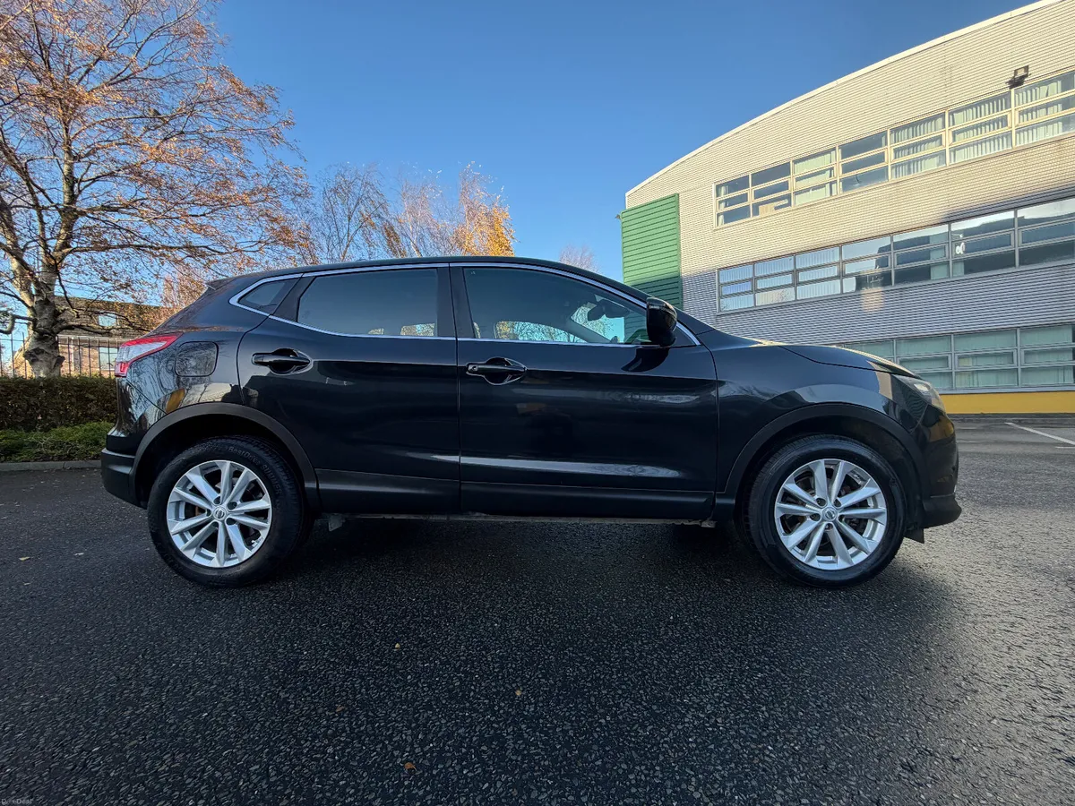 Nissan Qashqai 1.2 Accenta Low Kms - Image 4