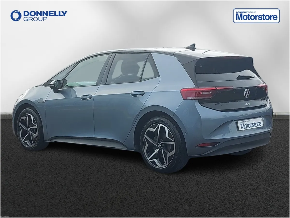 Volkswagen Id.3 Hatchback Family Pro - Image 2