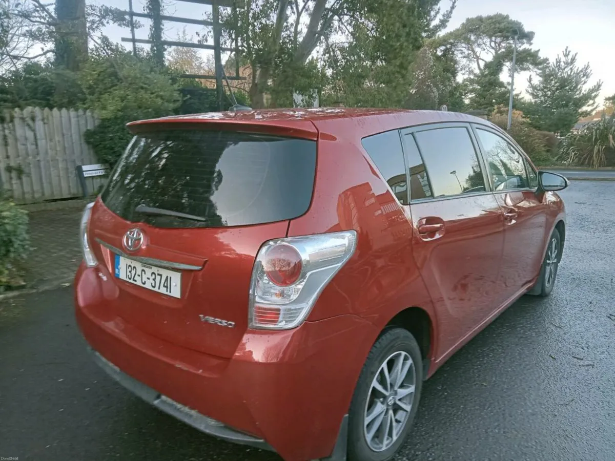 132 Toyota verso 2.0 D4D NCT 11/26 - Image 4