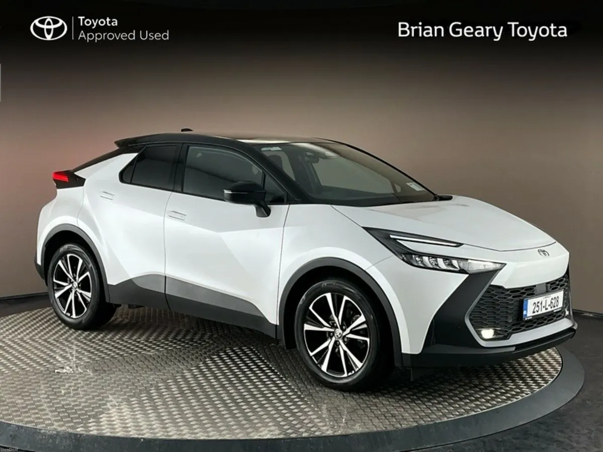 Toyota C-HR HYBRID SPORT+ - Image 1