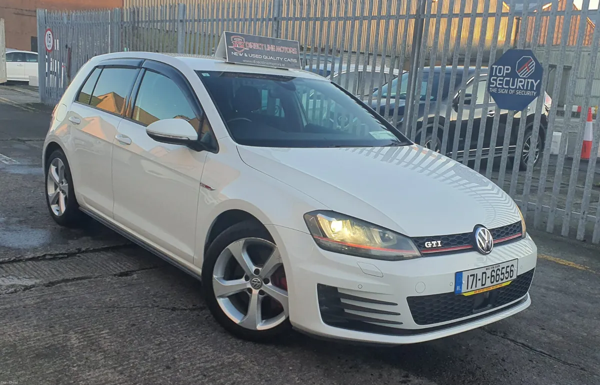 2017 Volkswagen Golf GTI Performance - Image 1