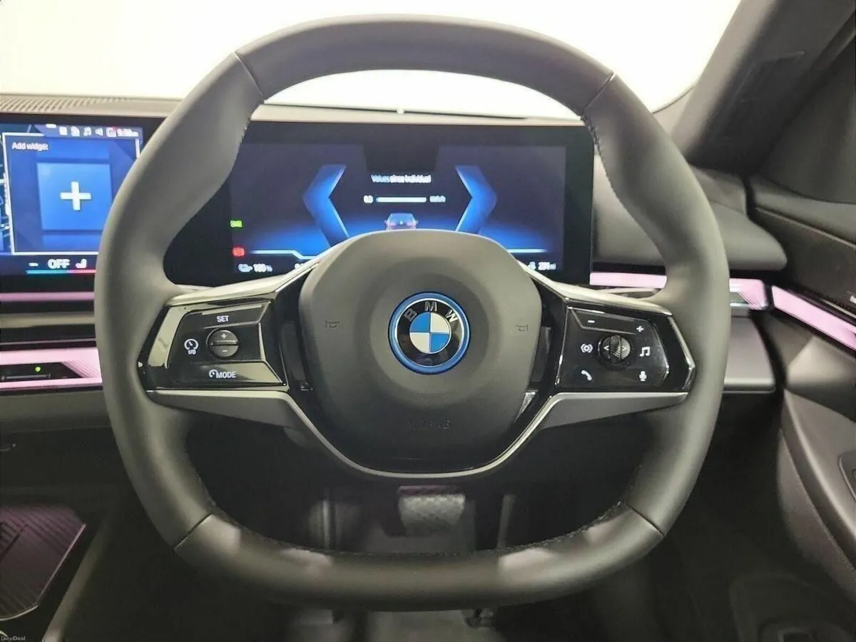 BMW i5 eDrive40 Sport Edition Saloon - Image 5