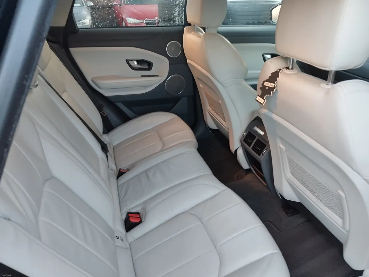 Land Rover Range Rover Evoque 2018 - Image 3
