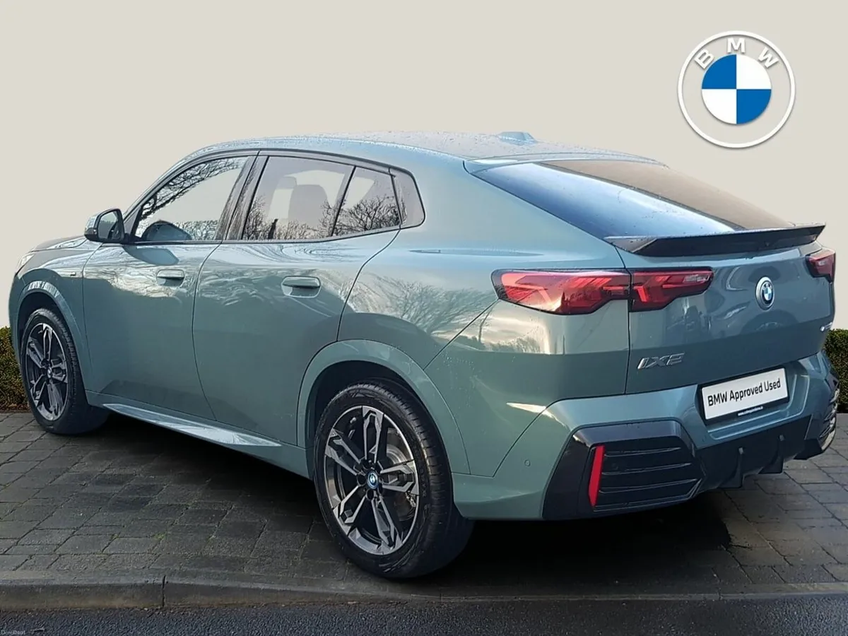 BMW iX2 eDrive20 M Sport - Image 2