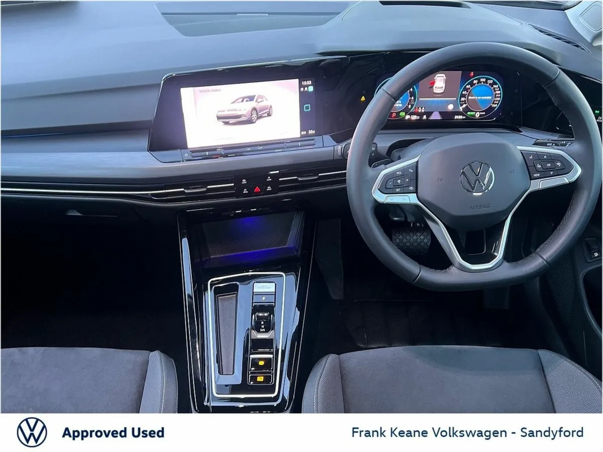 Volkswagen Golf *Style* 1.4TSI PHEV 204HP AUTO @Fr - Image 2