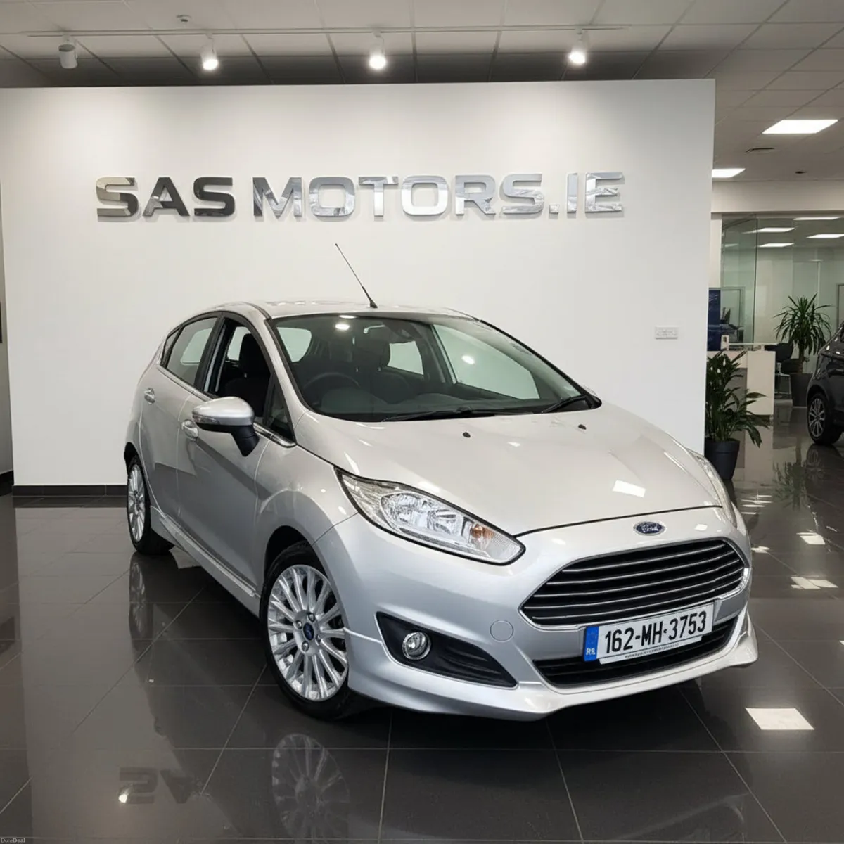 Ford Fiesta Auto 2016 Low Miles Hi Spec! - Image 1