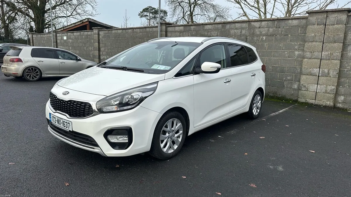 KIA Carens - Image 3