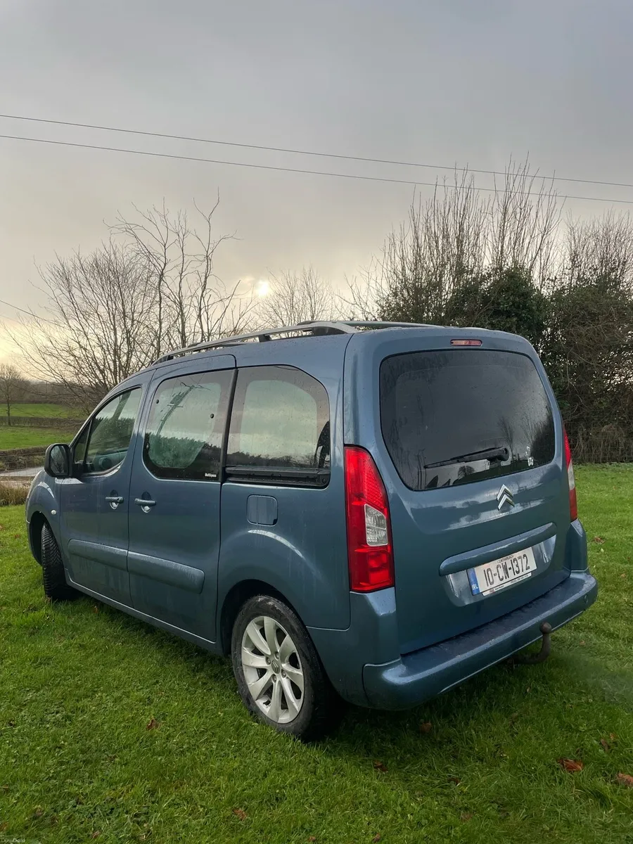 Citroen berlingo NCT 12/26 2010 - Image 2