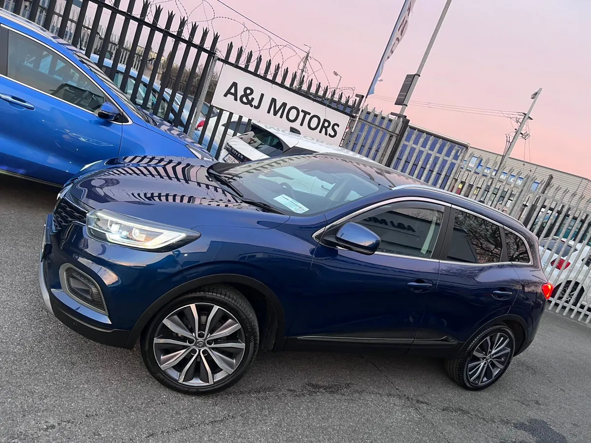 202 Renault Kadjar Glass Roof - Image 3
