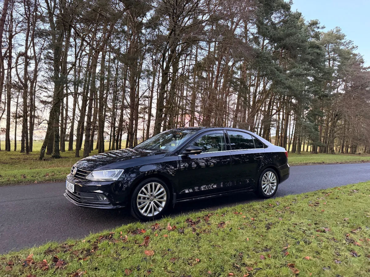 Volkswagen Jetta 2016 2.0 TDI Highline - Image 3