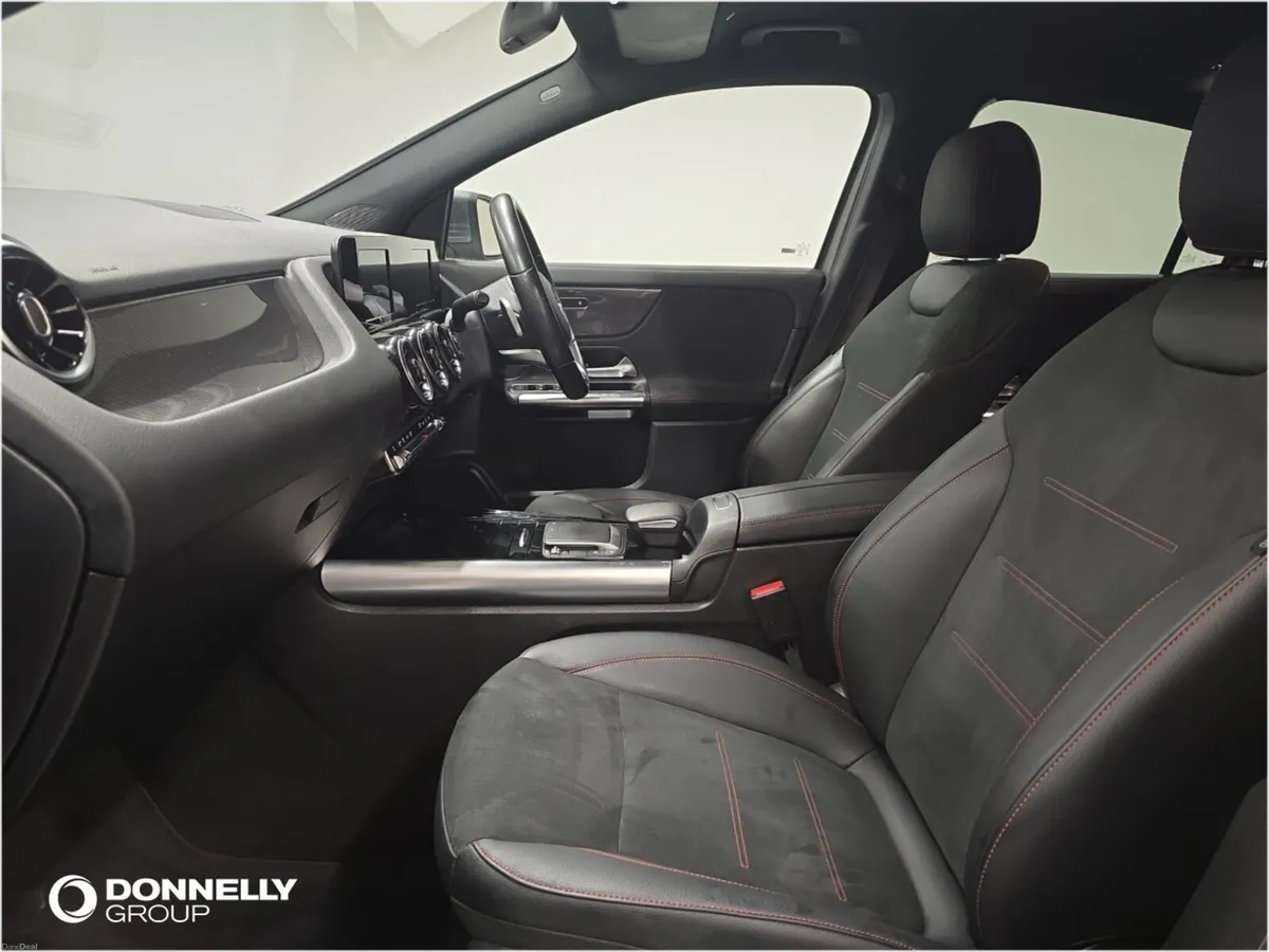 Mercedes-Benz GLA Class Gla Diesel Hatchback AMG L - Image 4