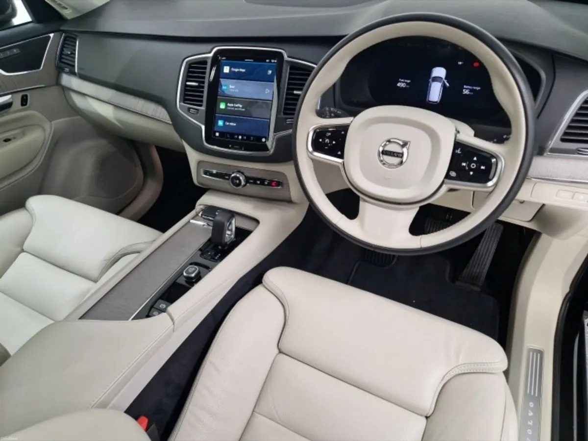 Volvo XC90 T8 PHEV Core AWD - Image 4