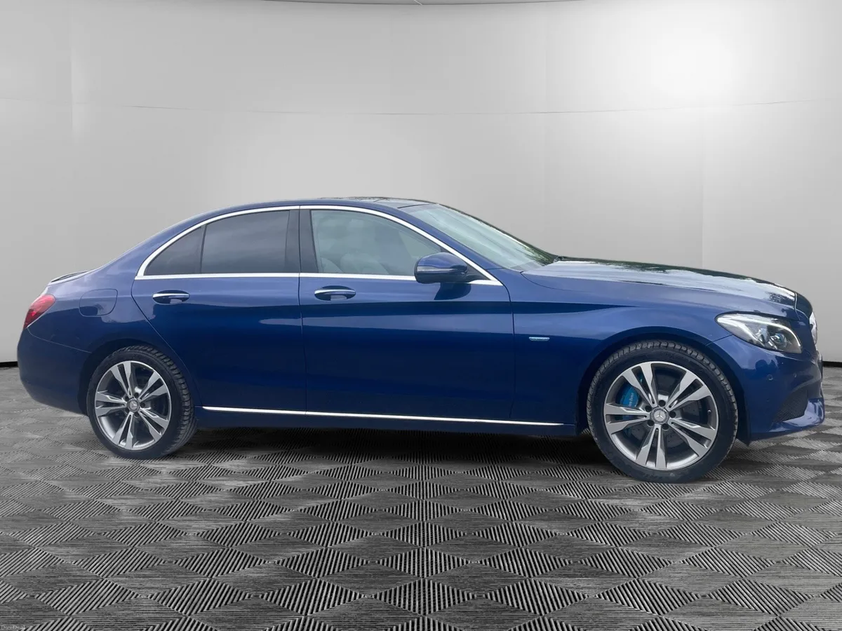Mercedes-Benz C-Class 2016 - Image 6
