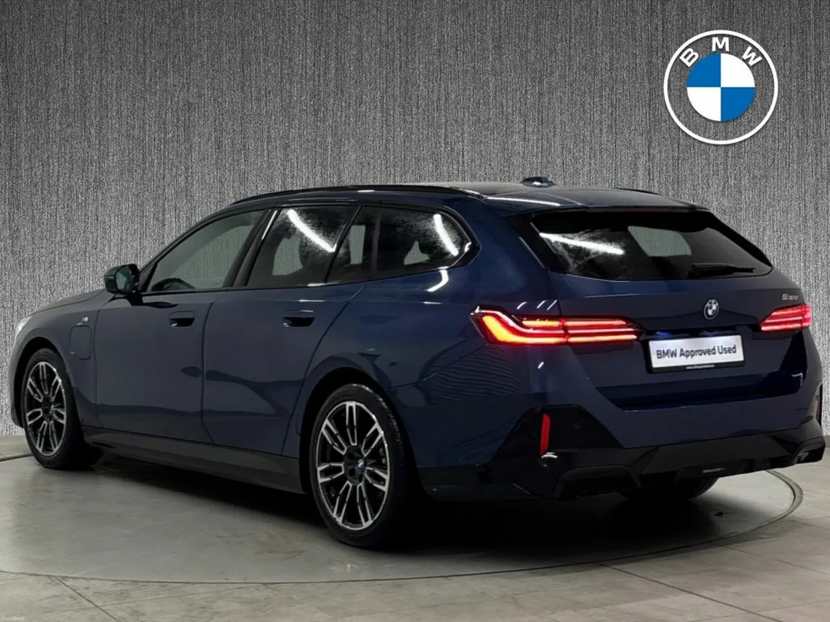 BMW 5-Series 530e Touring M Sport PHEV - Image 3