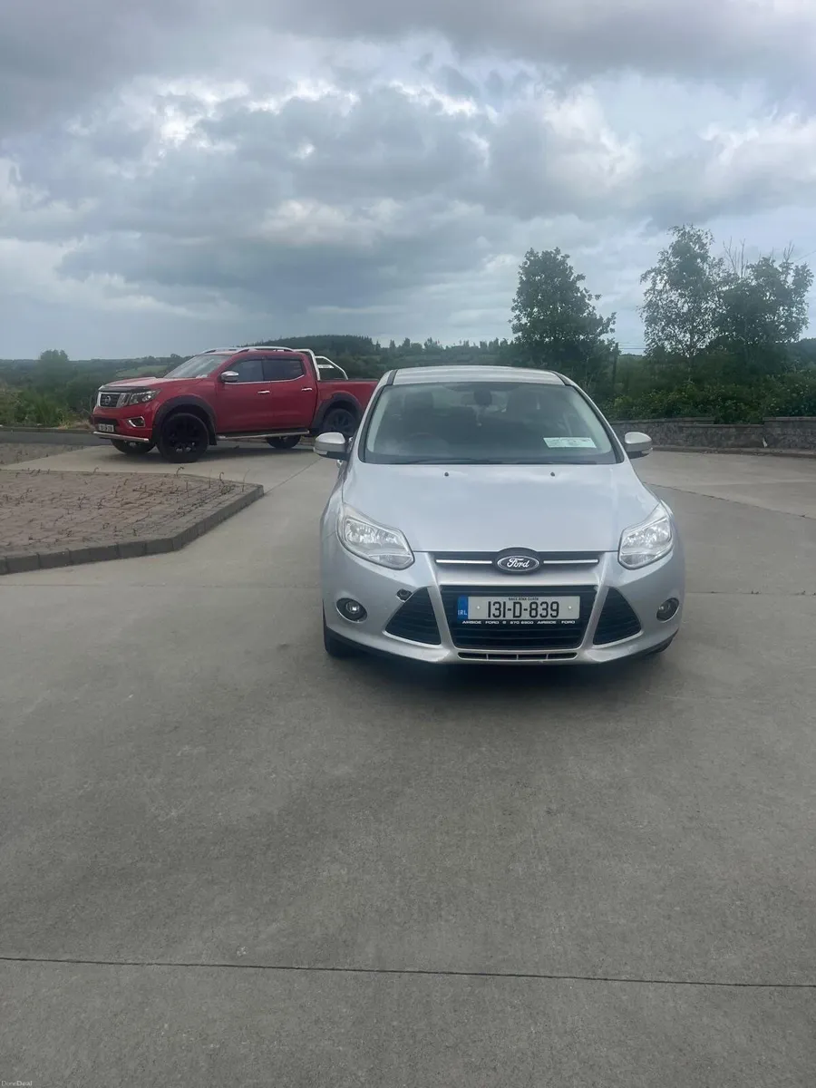 Ford Focus 2013 - Image 2