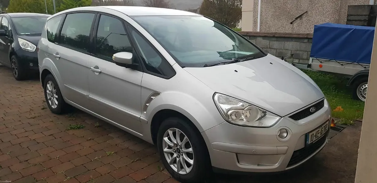 2010 Ford Smax 1.8 TDCI ZETEC 125PS 6 SP - Image 1
