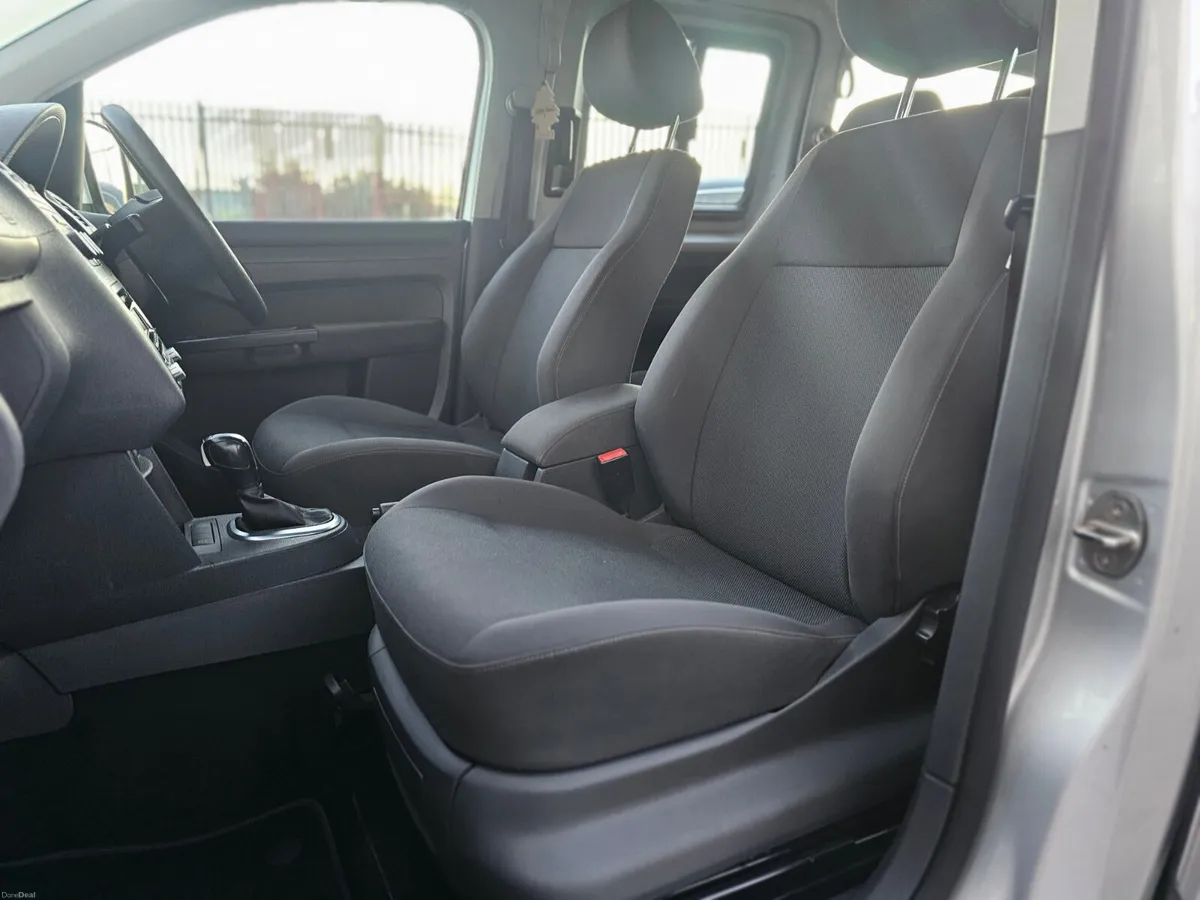 VW CADDY MAXI LIFE // 7 SEATER AUTOMATIC - Image 6