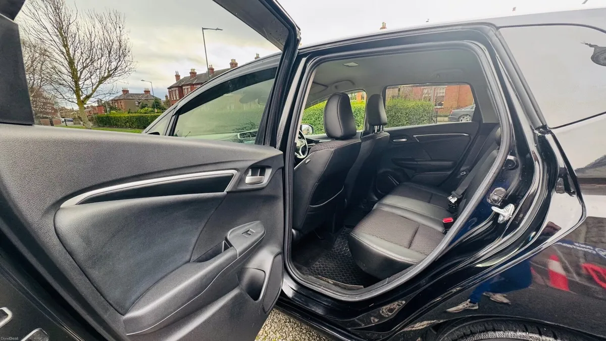 Honda Fit 2016 - Image 4