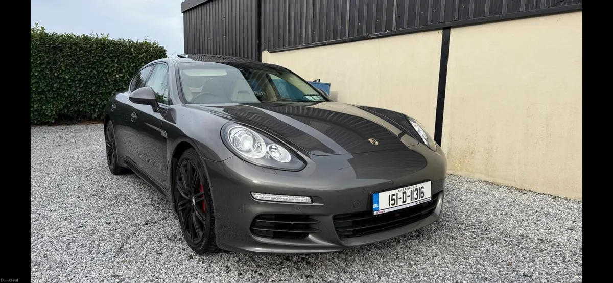 Porsche Panamera - Image 2