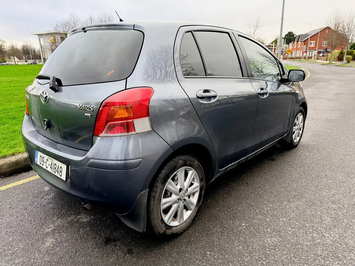 Toyota Yaris TR 1.33 VVT-i | 2009 NEW NCT 03/27 - Image 2
