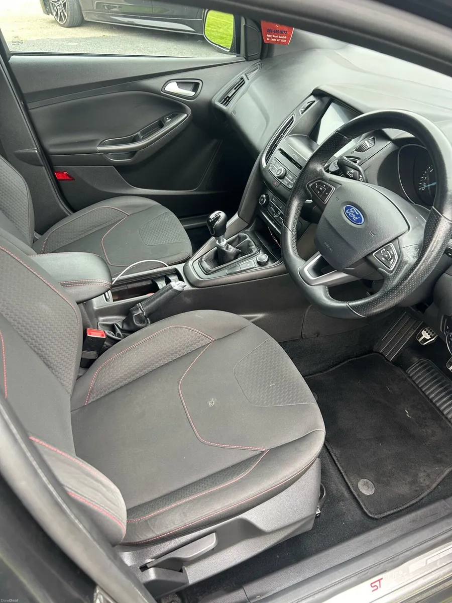 Ford focus st line - Image 4