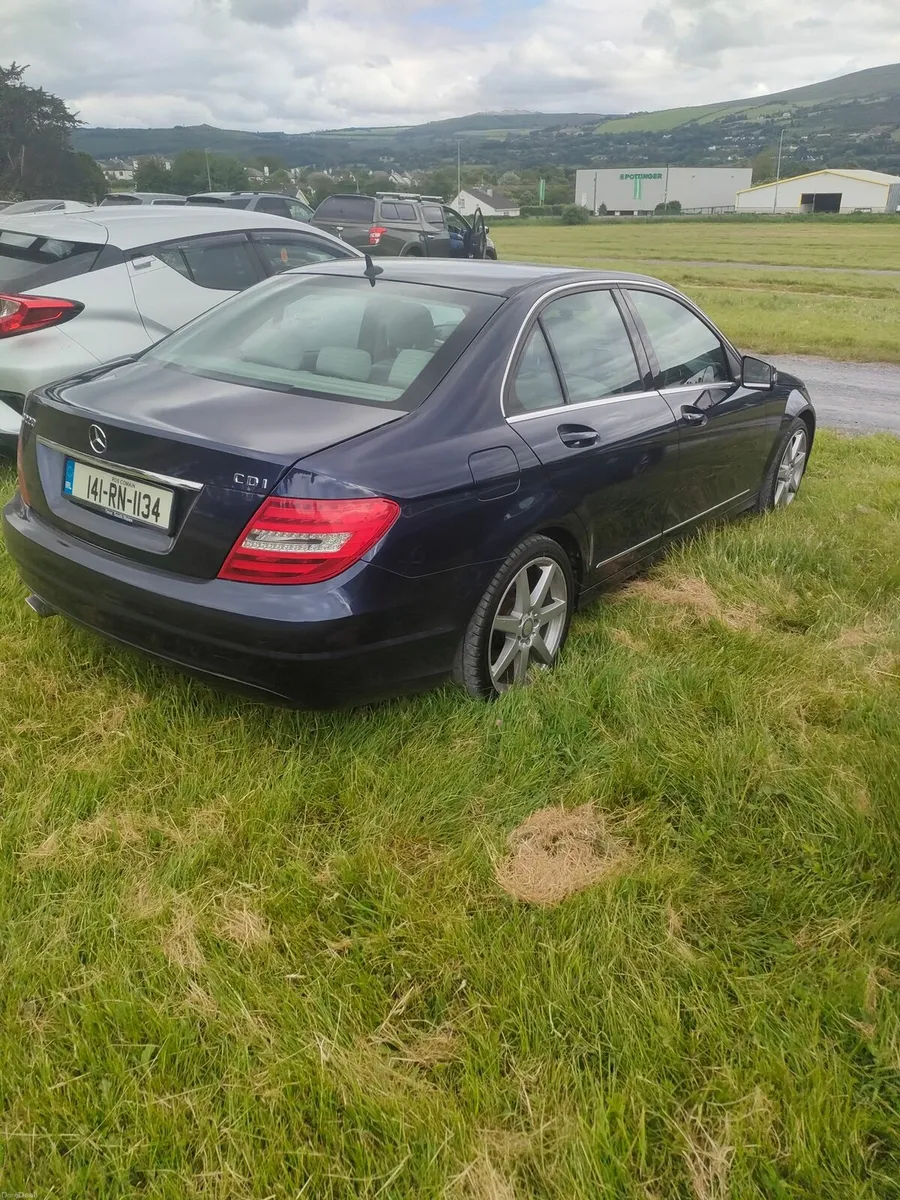 2014 Mercedes C220 CDI - Image 2
