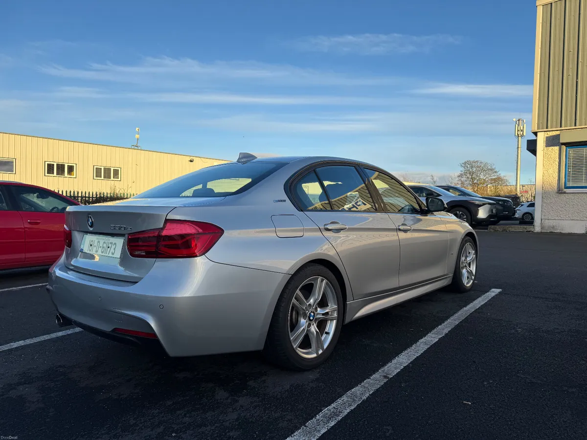 2018 BMW 3-Series - Image 3
