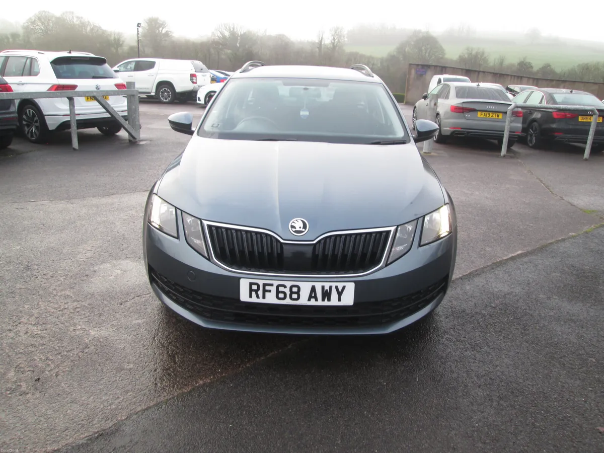 2019  SKODA  OCTAVIA  1.6  TDI  S  5DR  ESTATE - Image 3