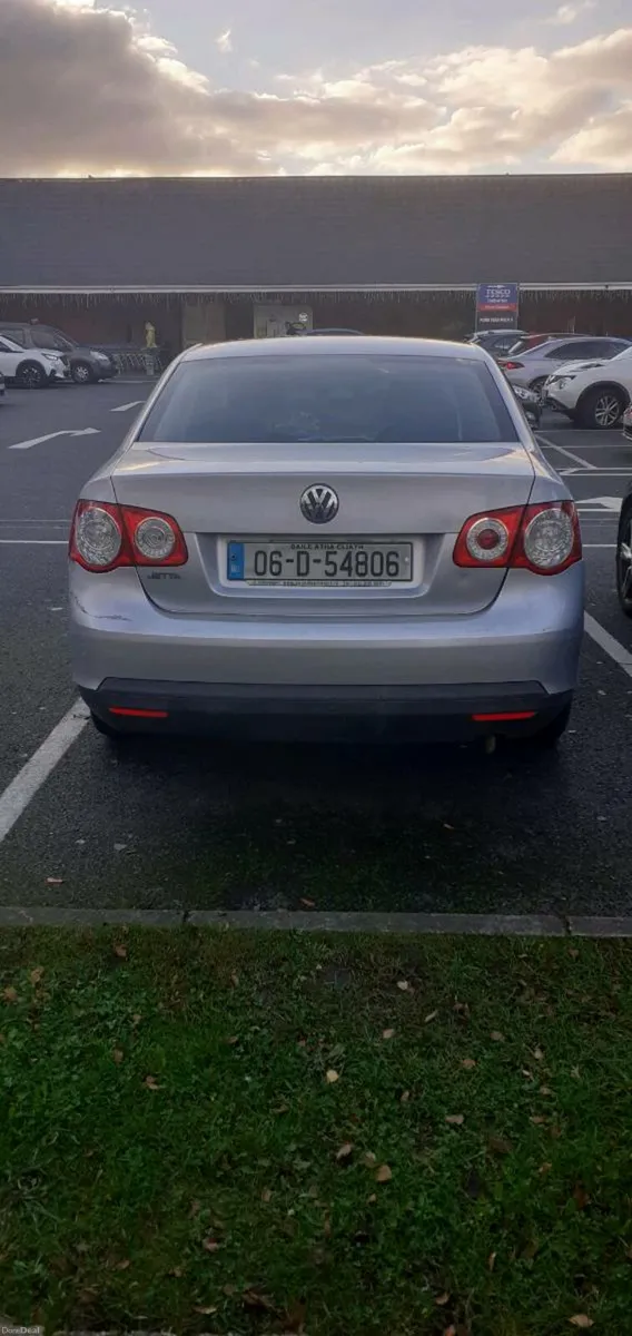 Volkswagen Jetta 2006 - Image 4