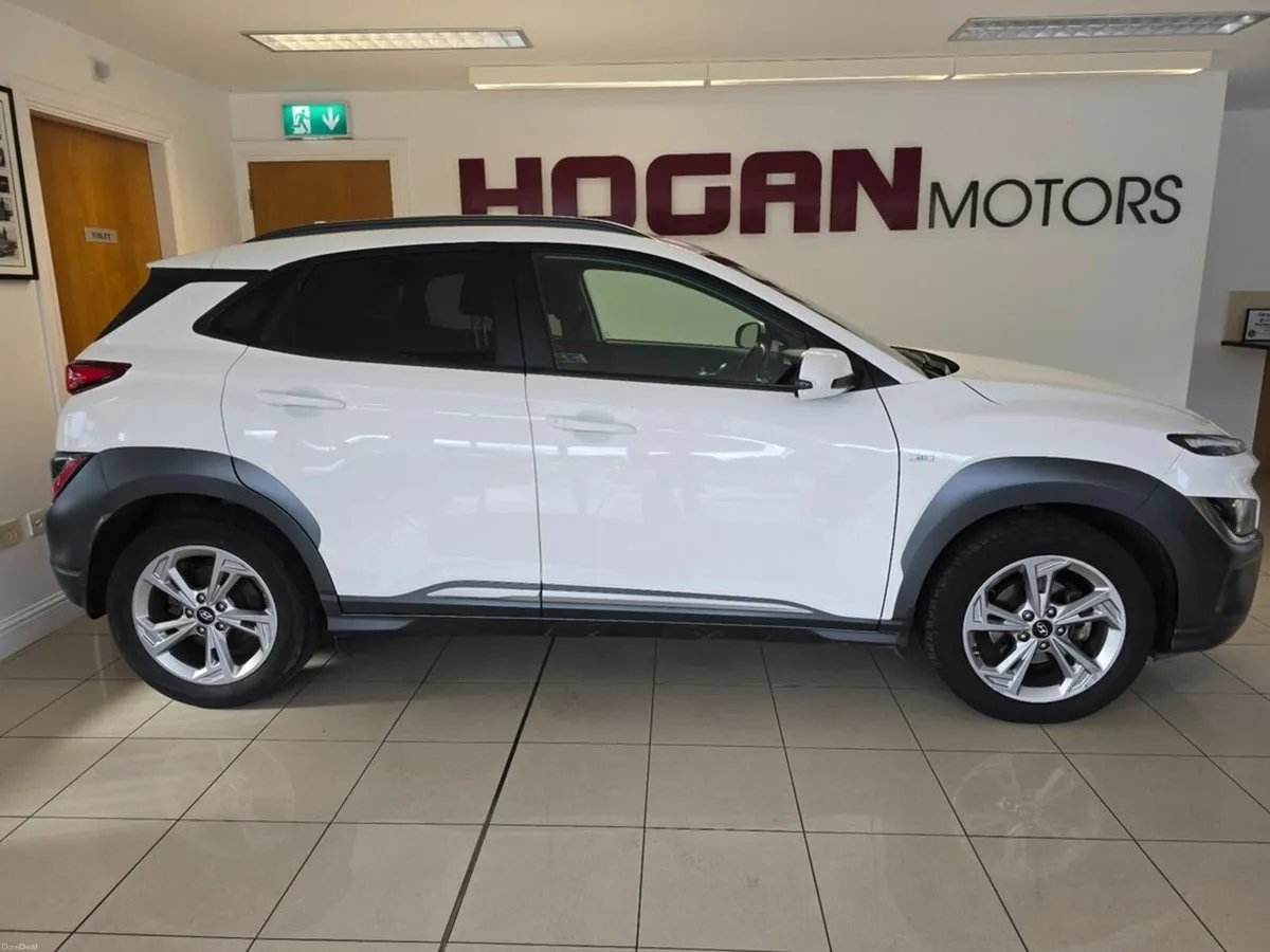 Hyundai KONA Executive Diesel - Image 3