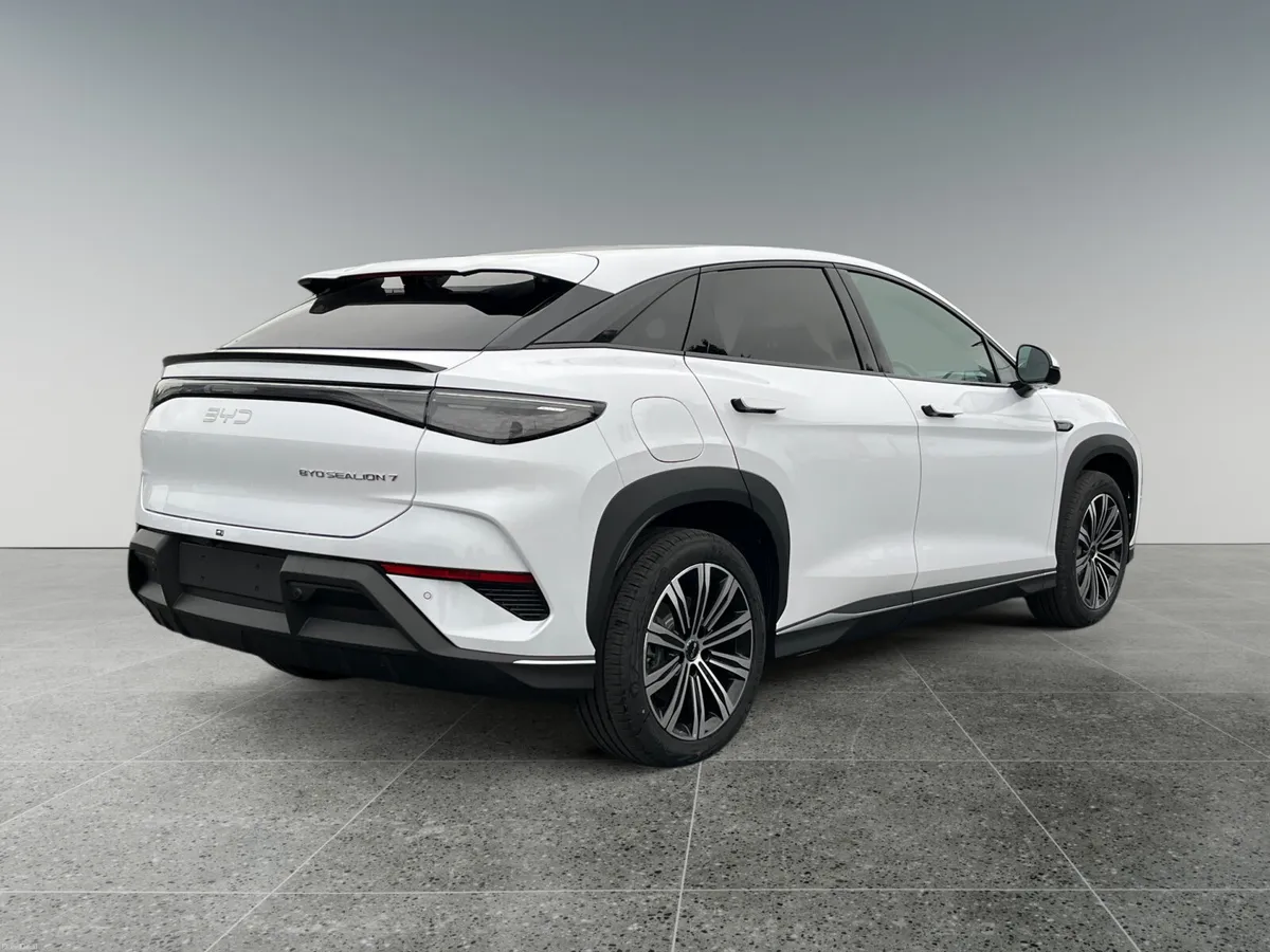 2026 BYD Sealion 7 Comfort - Image 4