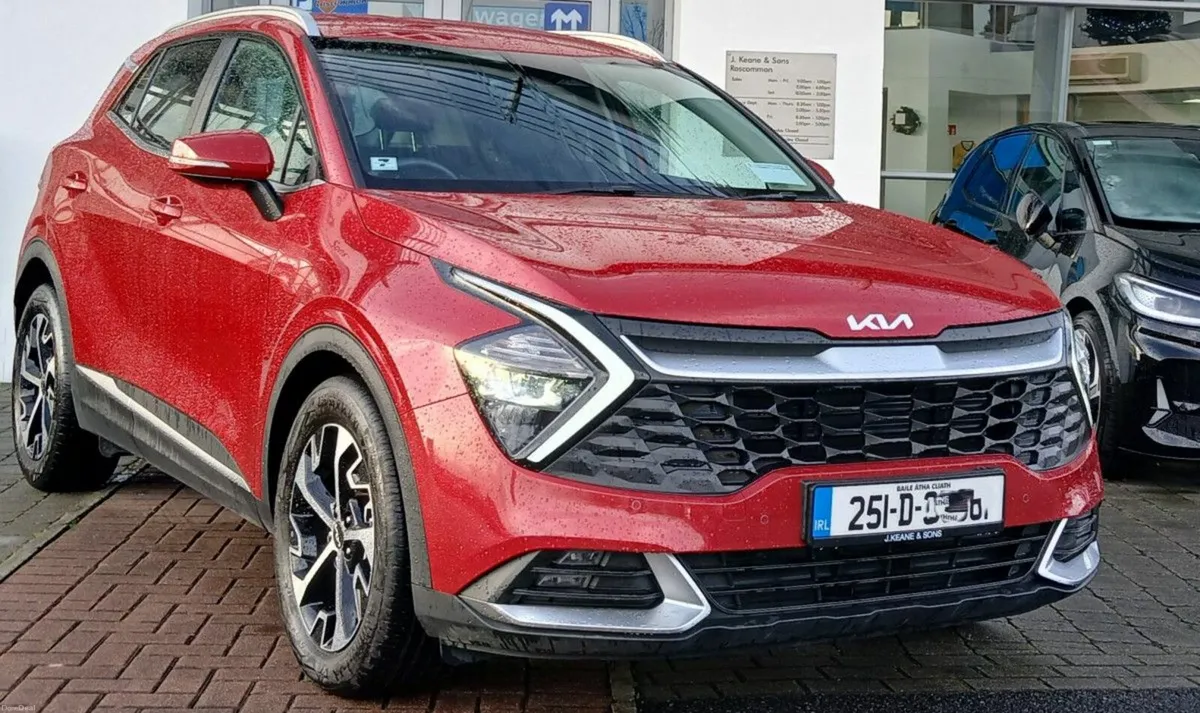 Kia Sportage K3 1.6 TDI **REAR VIEW CAMERA, APP CO - Image 1