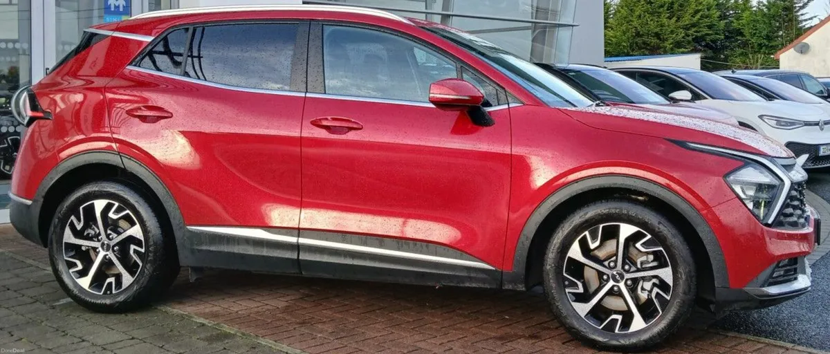 Kia Sportage K3 1.6 TDI **REAR VIEW CAMERA, APP CO - Image 2