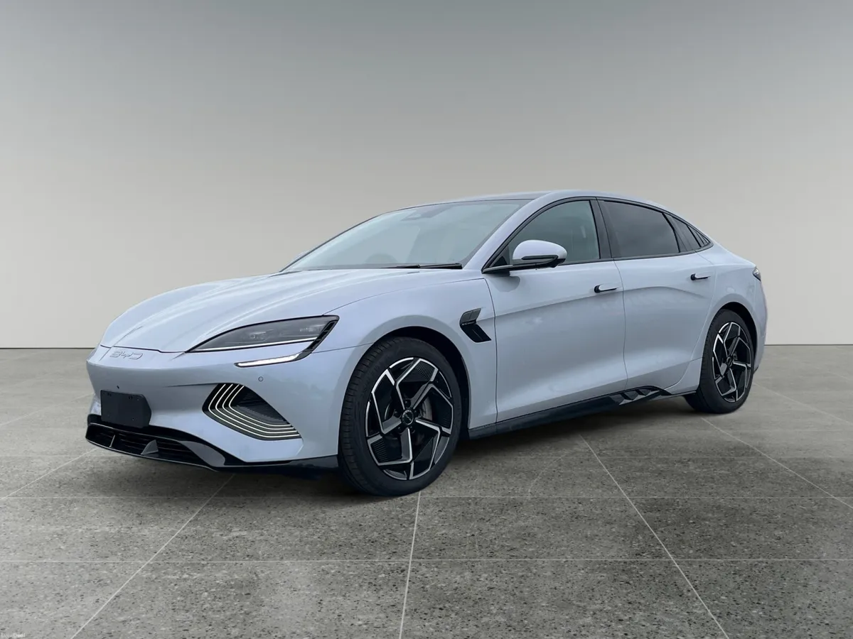 2026 BYD Seal Excellence AWD - Image 2