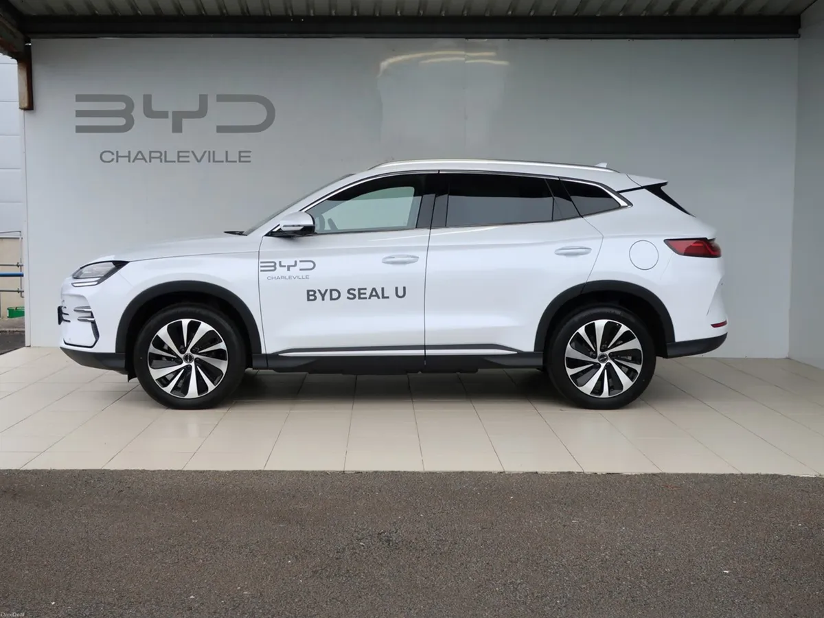 2026 BYD SEAL U Design AWD - Image 1