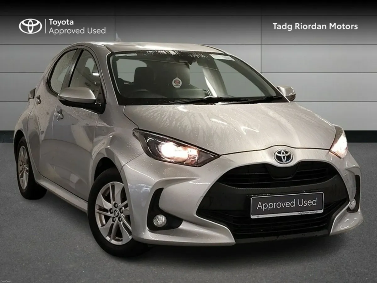 Toyota Yaris HYBRID LUNA 4DR AUTO - Image 1